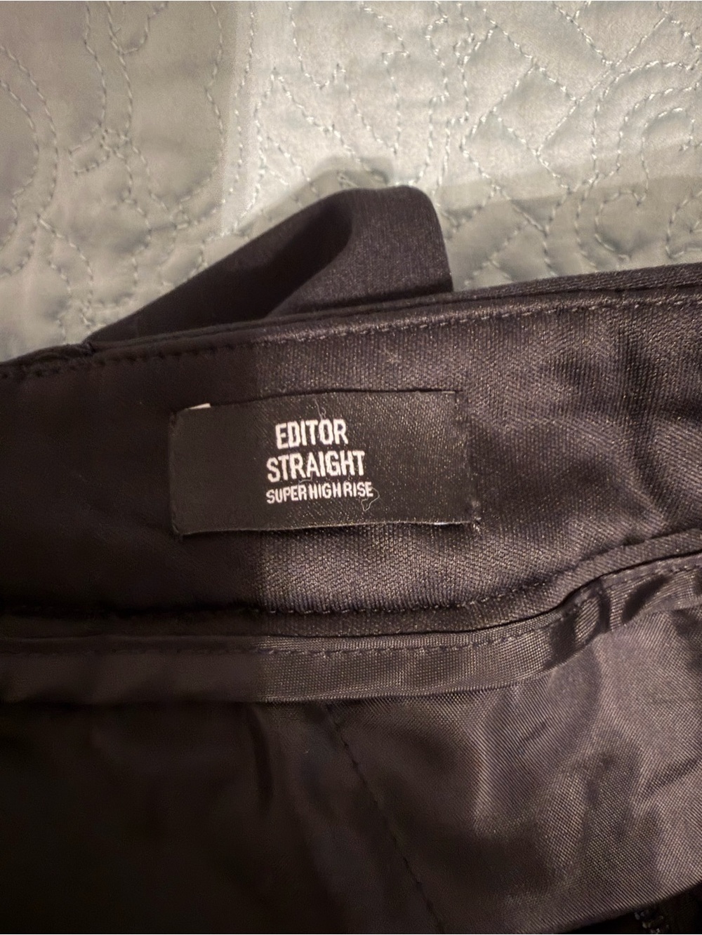 Express Editor Straight-Leg Super High Rise Pants in Black - Picture 4 of 8